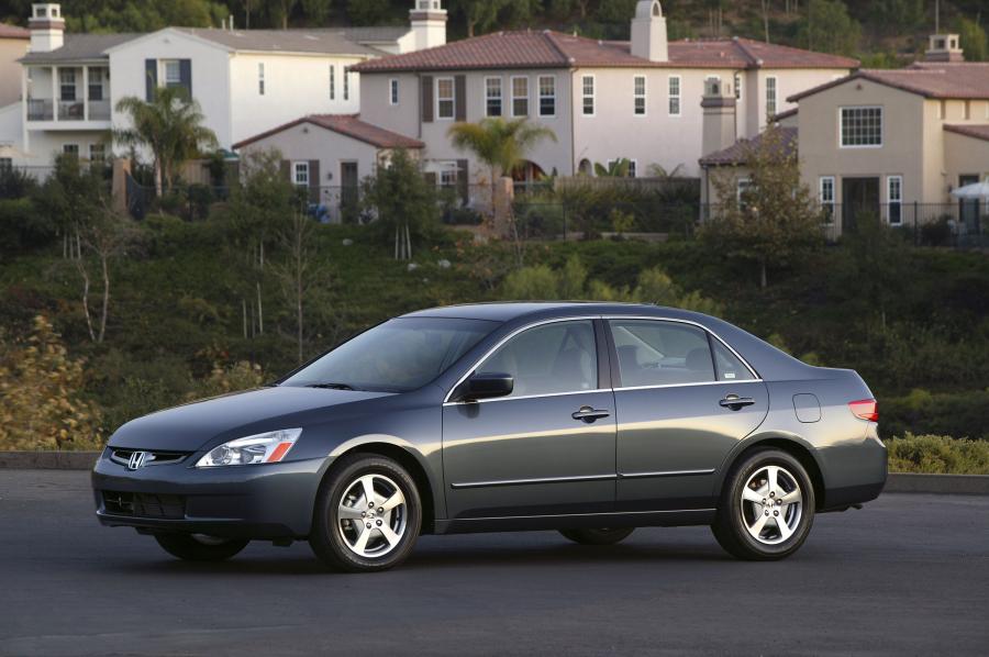  Honda Accord Hybrid America 2005 года  (фото 29 из 69)